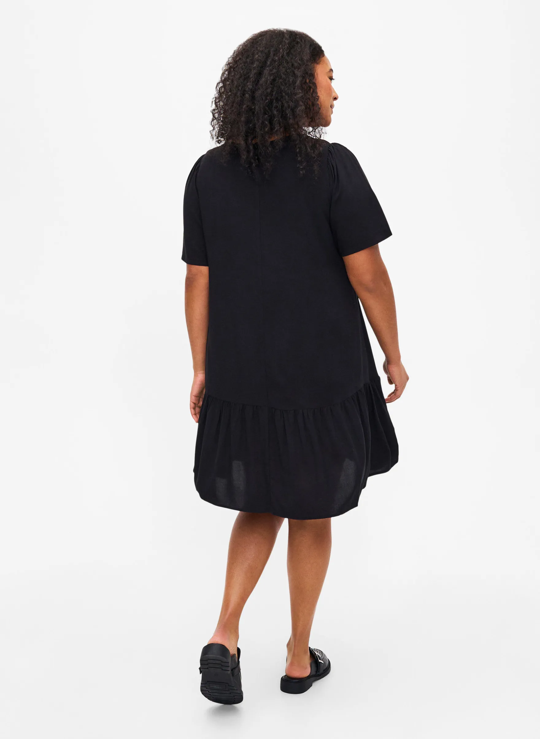 FLASH - Kleid aus Viskose mit Schnittlinie