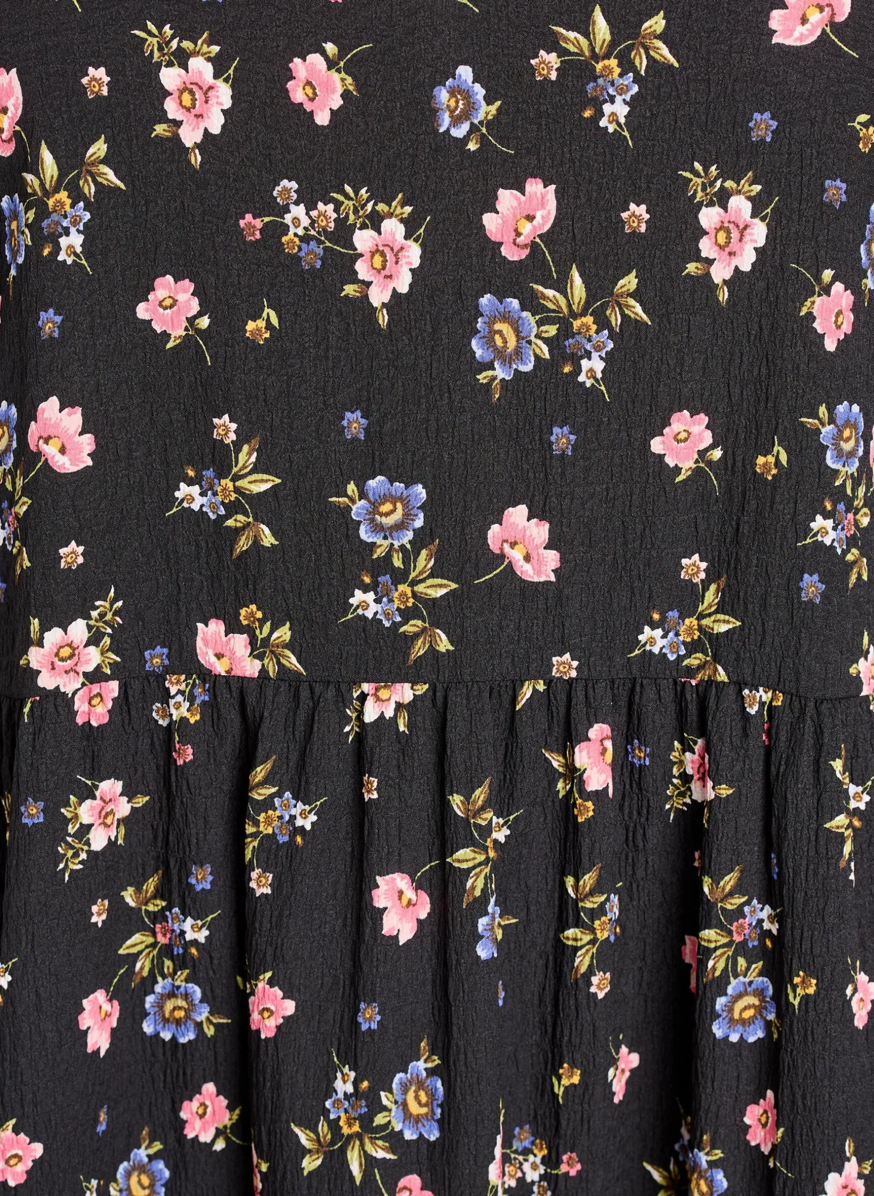 FLASH - Knöchellanges Kleid mit kurzen Ärmeln und gestuften Volants