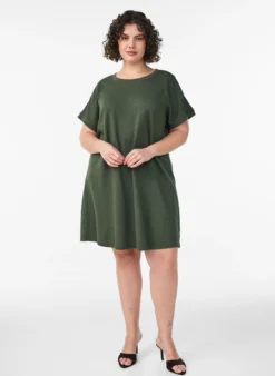 FLASH - Kurzes Kleid aus strukturiertem Jersey mit Rundhalsausschnitt