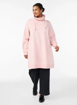 FLASH - Kurzes Sweatshirtkleid mit Stehkragen und Taschen