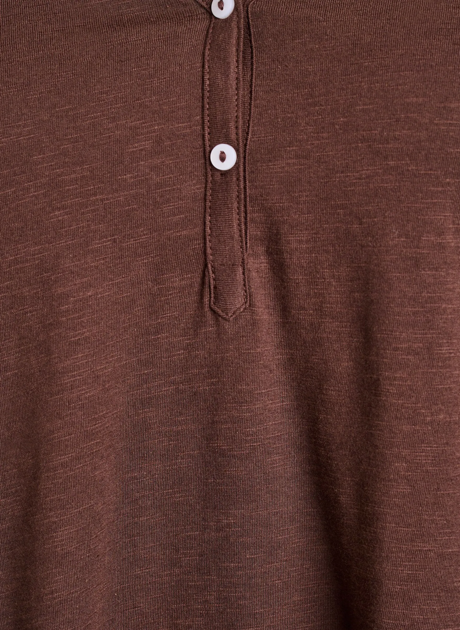FLASH - Langarmshirt mit V-Ausschnitt und Knöpfen