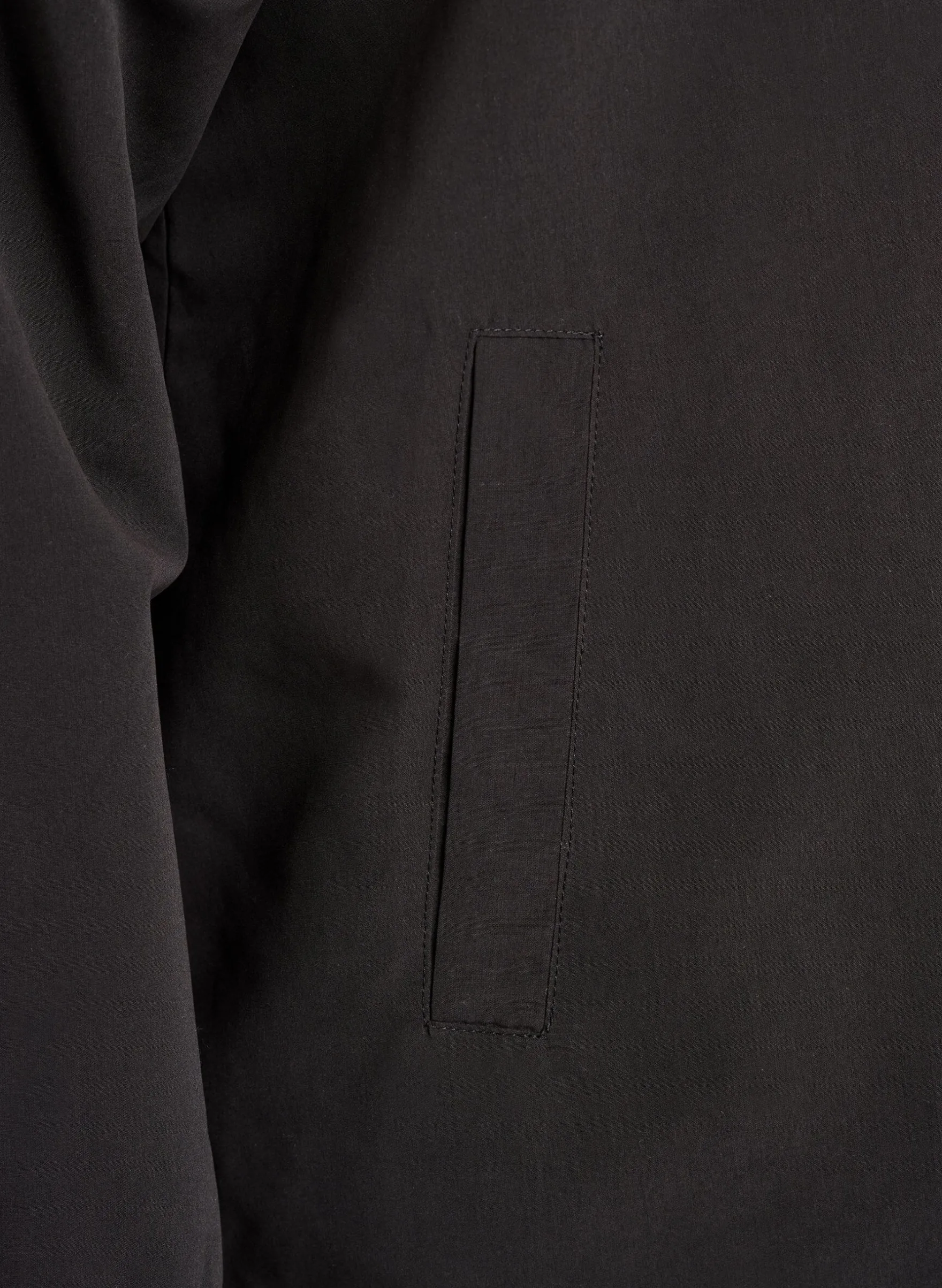 FLASH - Leichte Jacke mit Kapuze und Reißverschluss