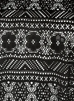 FLASH - T-Shirt aus Spitze mit Lochstickerei