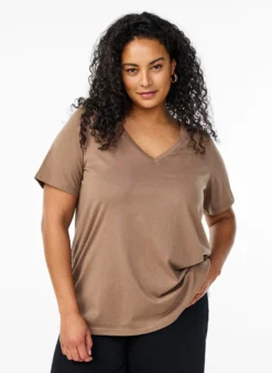 FLASH - T-Shirt mit V-Ausschnitt