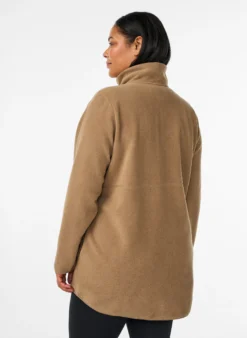 Fleecejacke mit hohem Kragen und Reißverschluss