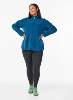 Fleecejacke mit hohem Kragen und Taschen
