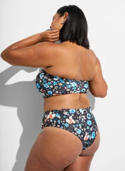 Geblümte Brazilian-Bikinihose