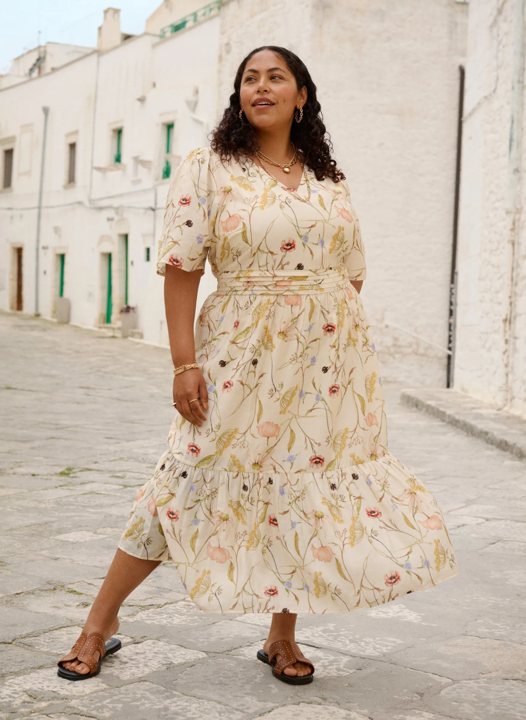 Geblümtes Midi-Kleid in A-Linienform