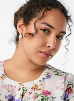 Geblümtes Midi-Kleid mit 3/4-Ärmeln