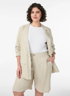 Hoch taillierte Bermudashorts aus Leinen und Viskose