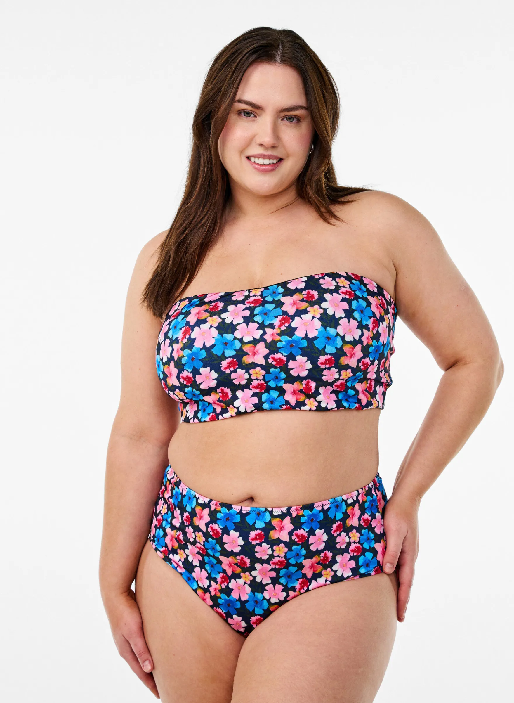 Hoch taillierte Bikinihose mit floralem Muster