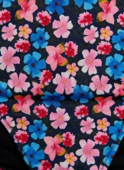 Hoch taillierte Bikinihose mit floralem Muster