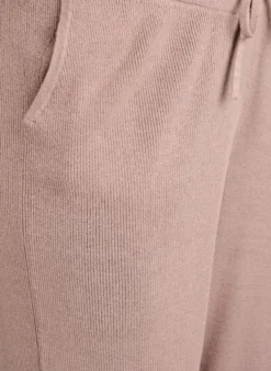 Hoch taillierte Hose aus Rippstrick mit geradem Bein