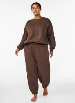 Hoch taillierte Sweatpants mit Taschen