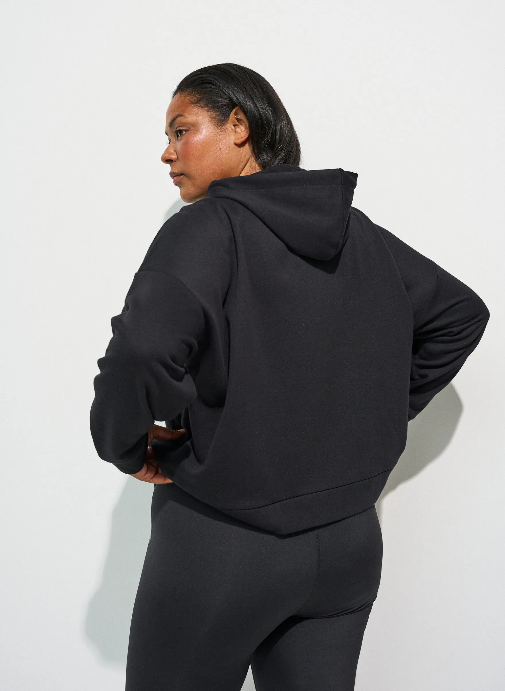 Hoodie mit Reißverschluss und Brustprint