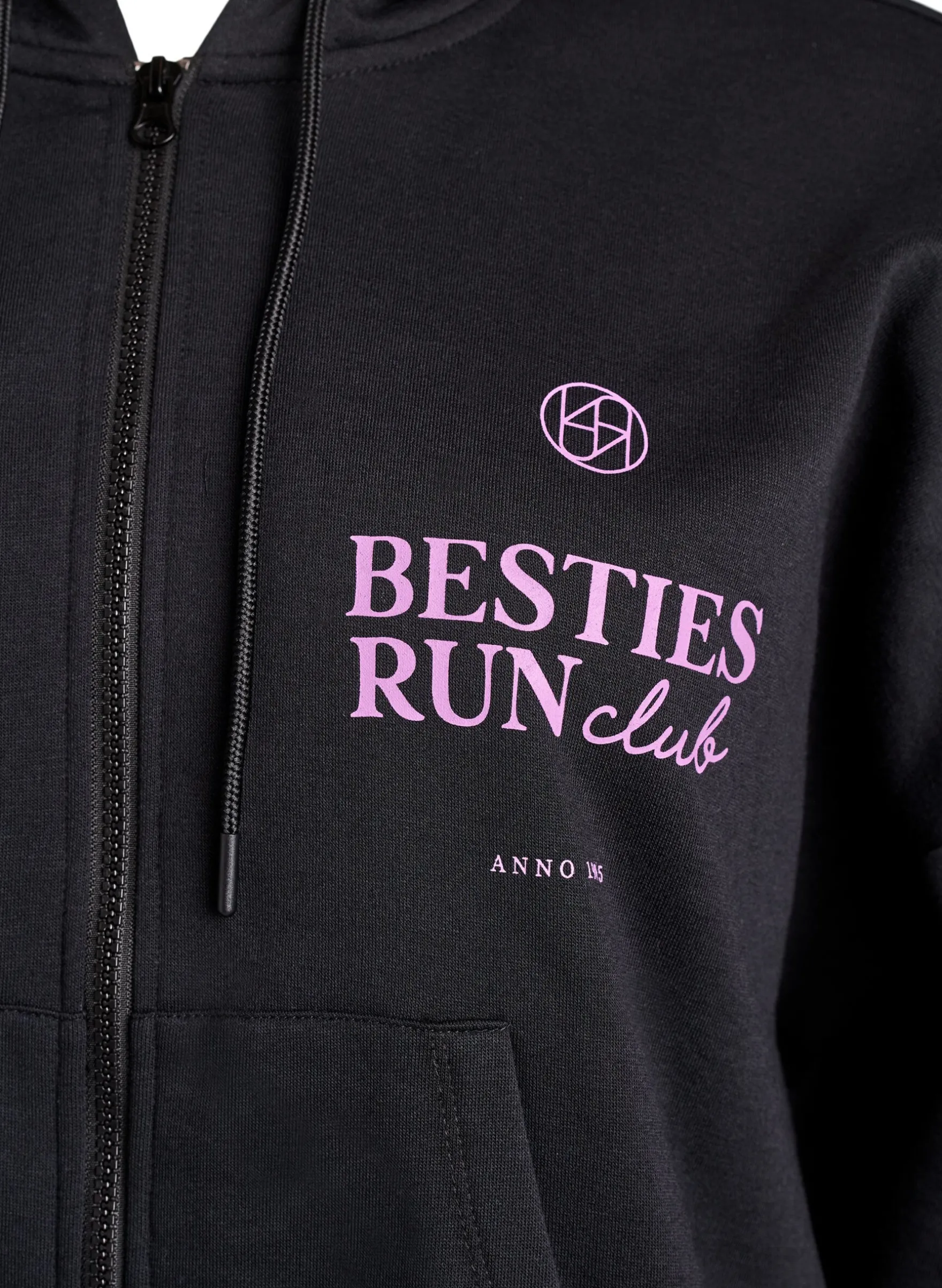 Hoodie mit Reißverschluss und Brustprint