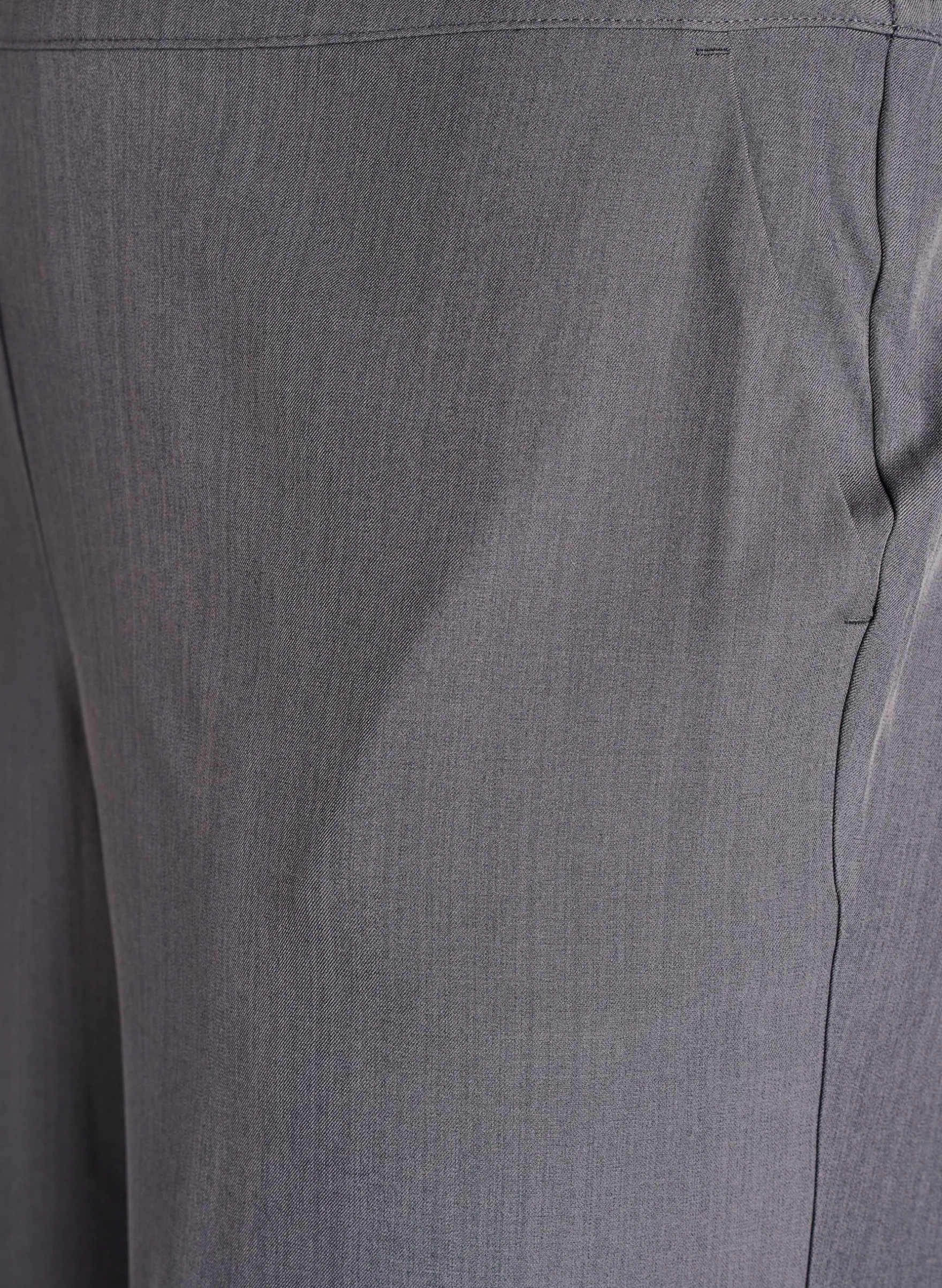 Hose mit hoher Taille und weiten Beinen