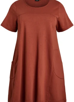 Jerseykleid mit kurzen Ärmeln und Taschen
