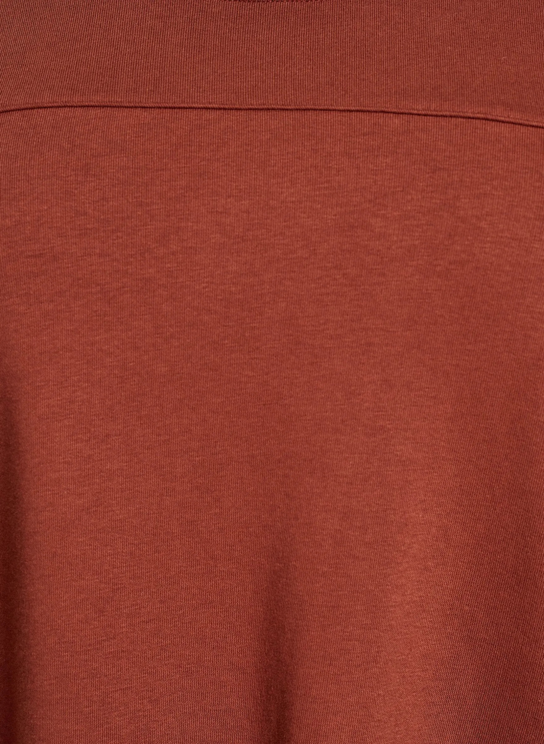 Jerseykleid mit kurzen Ärmeln und Taschen