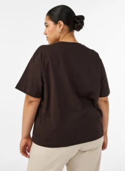 Kastiges T-Shirt aus Baumwolle