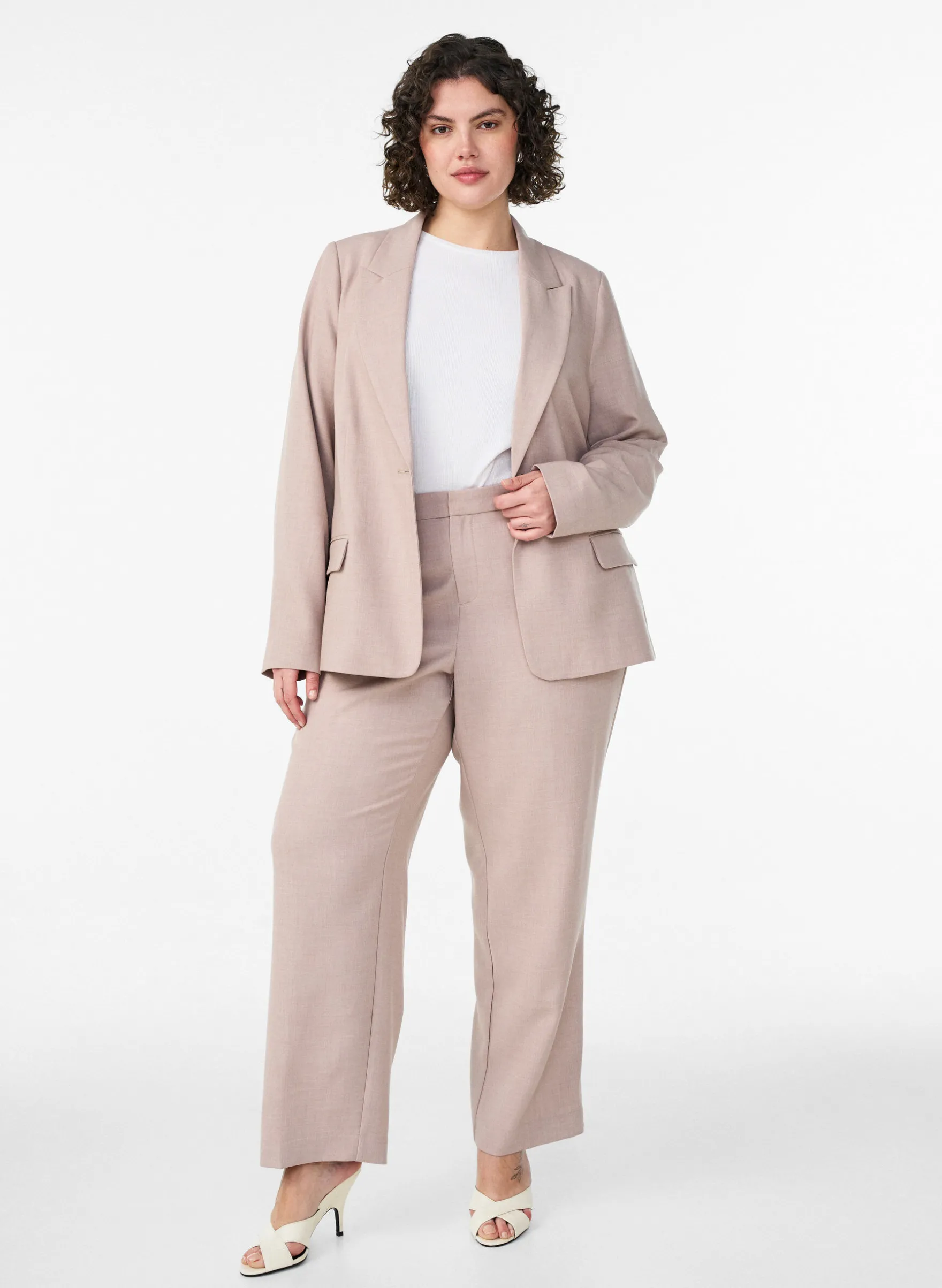 Klassischer Blazer mit Ein-Knopf-Verschluss und Taschen
