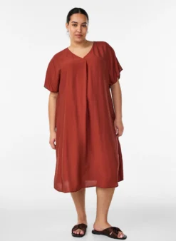 Kleid aus Viskose mit V-Ausschnitt
