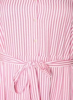 Knöchellanges Hemdblusenkleid mit Bindegürtel und Streifen