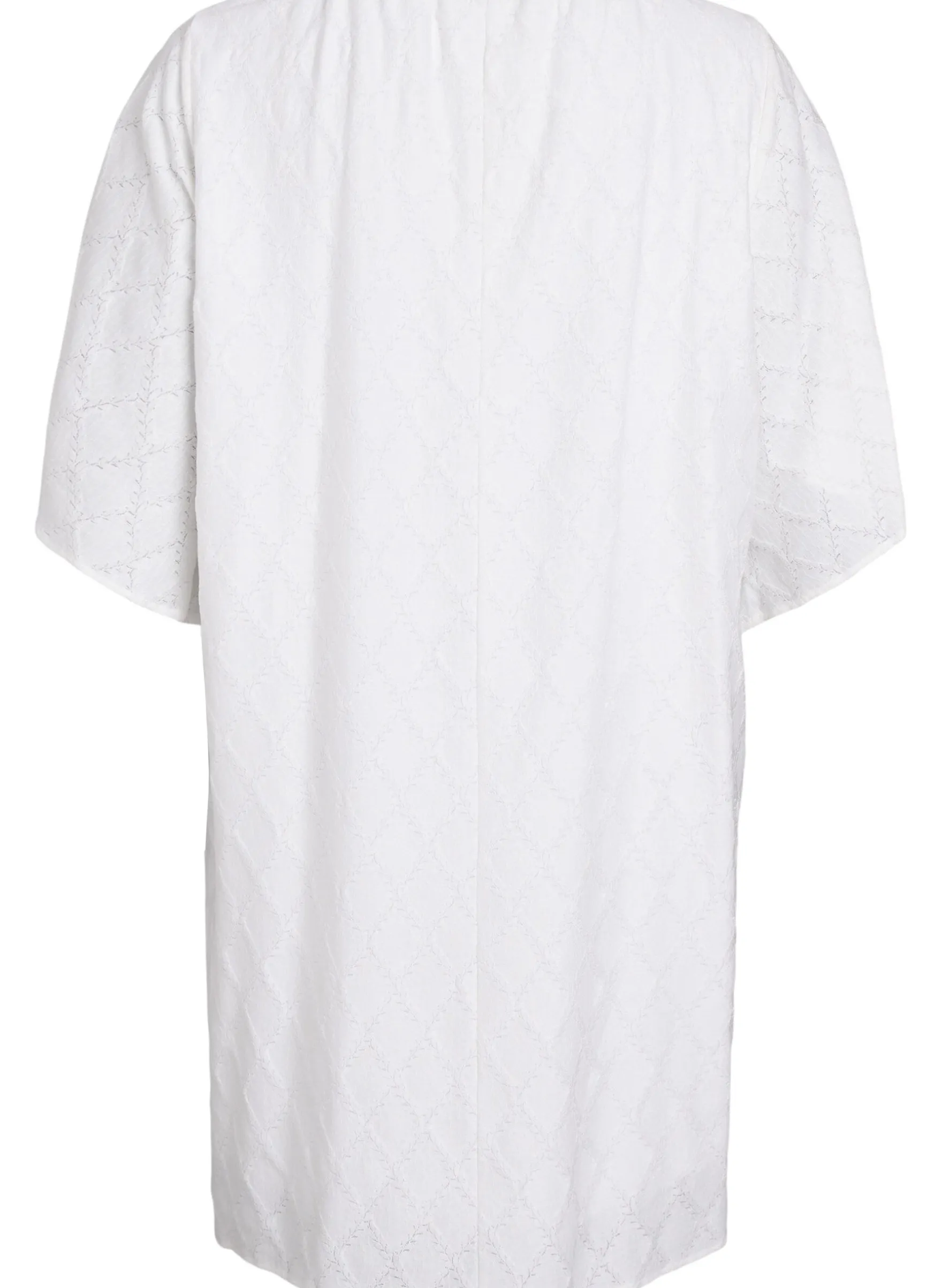 Knielanges Partykleid mit weiten Ärmeln