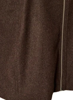 Kurze Jacke mit Hemdkragen und Reißverschluss