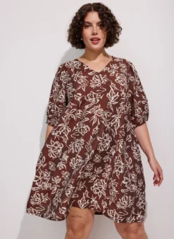 Kurzes A-Linien-Kleid mit V-Ausschnitt