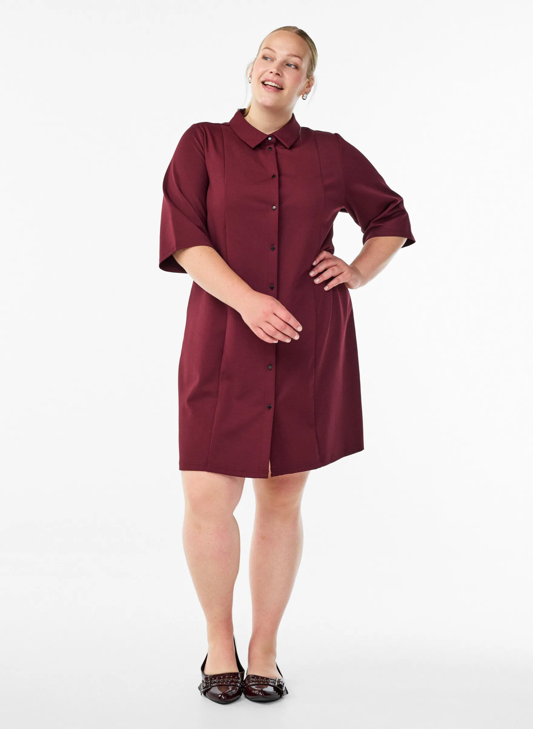 Kurzes Hemdblusenkleid aus Baumwolle mit 3/4-Ärmeln