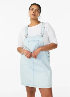 Kurzes Jeans-Latzkleid aus gestreifter Baumwolle