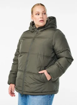 Kurze Steppjacke mit Kapuze und Zwei-Wege-Reißverschluss