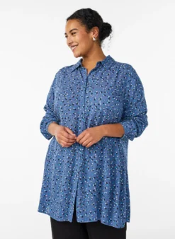 Lange Bluse mit geblümtem Print