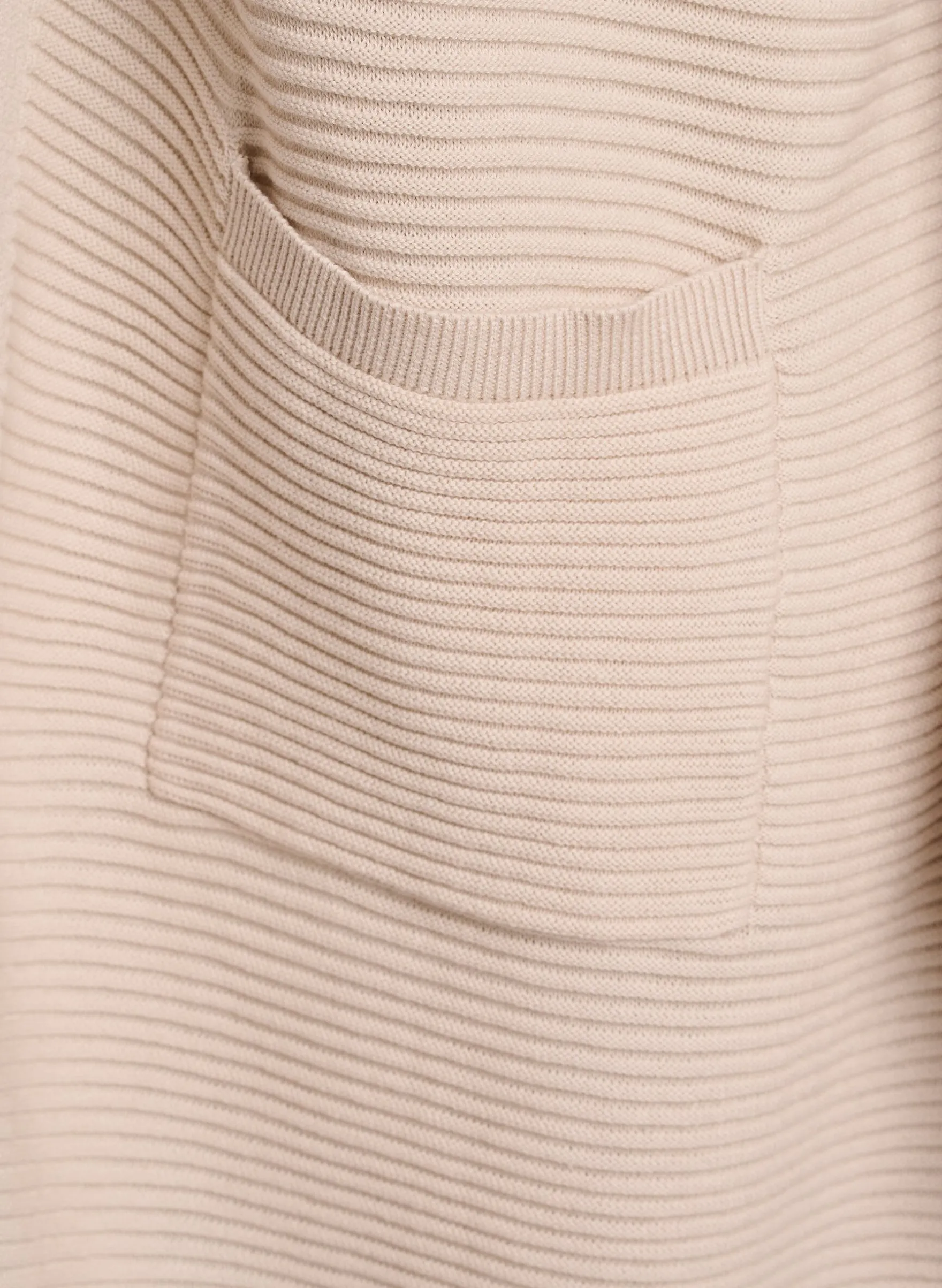 Lange, gerippte Baumwoll-Strickjacke