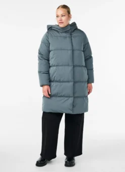 Lange Steppjacke mit Kapuze