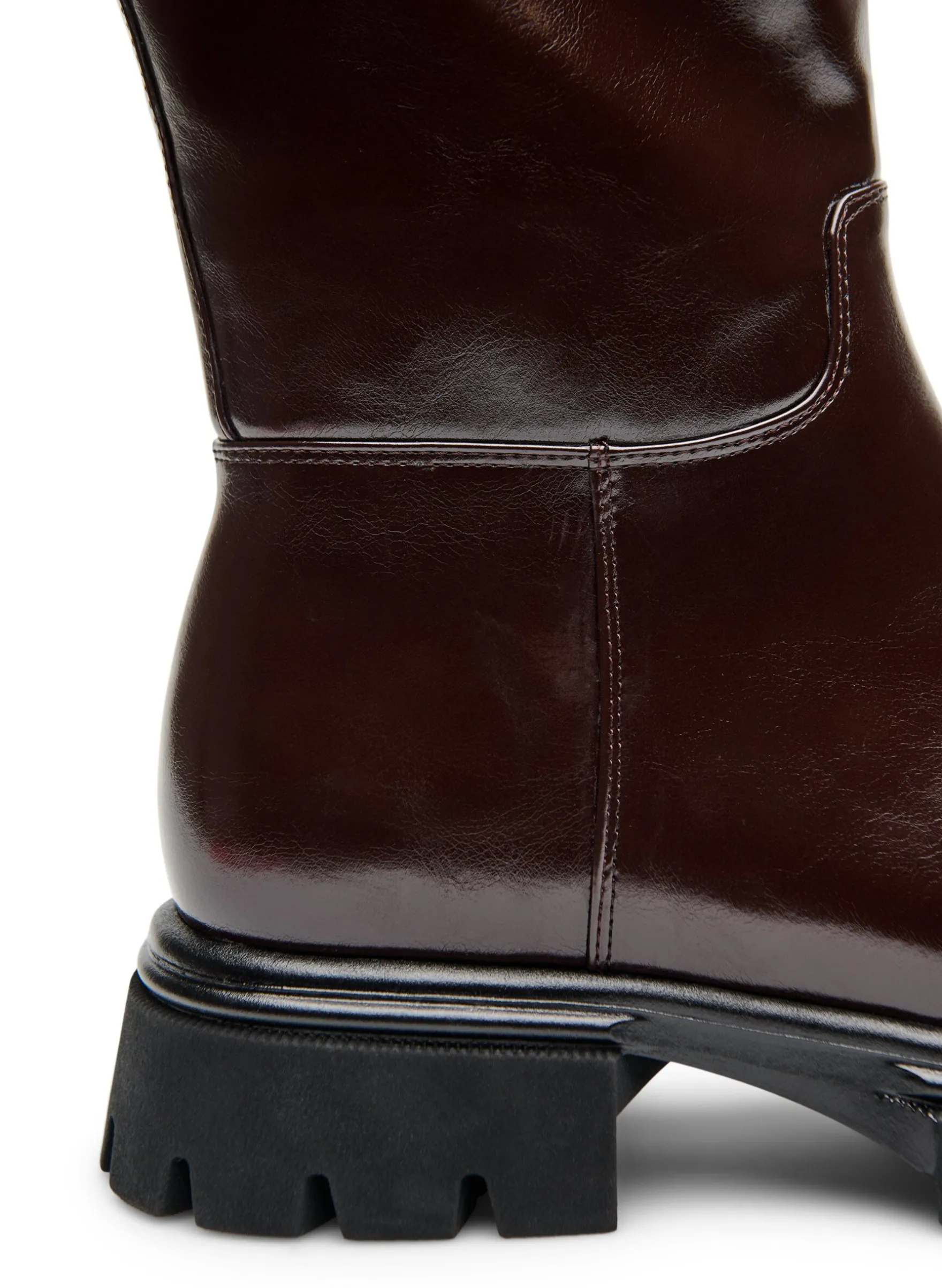 Langschaftstiefel mit leichter Crackle-Optik