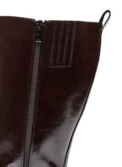 Langschaftstiefel mit leichter Crackle-Optik