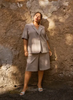 Lockere Bermudashorts mit hoher Taille