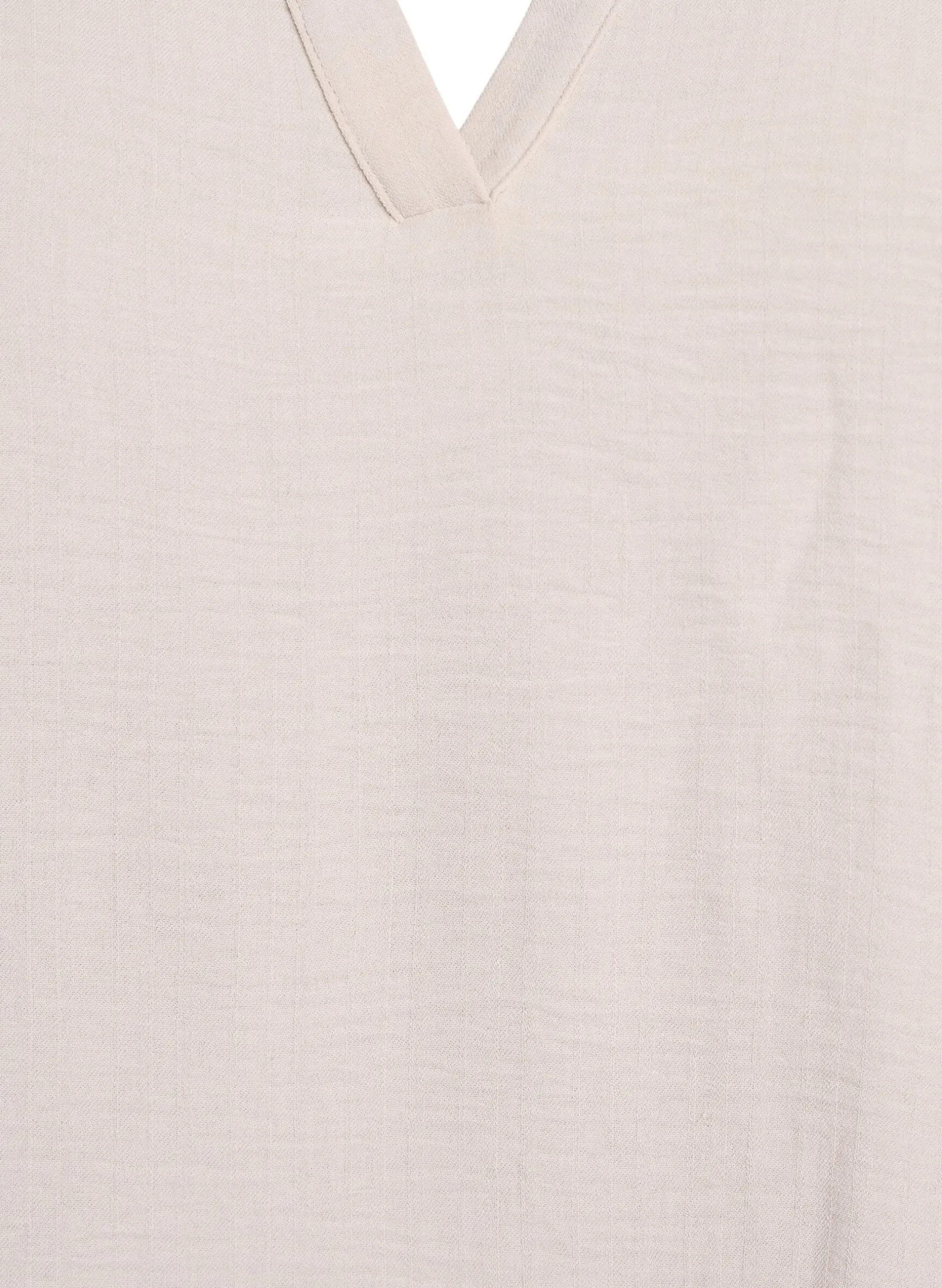 Lockere Bluse mit kurzen Ärmeln