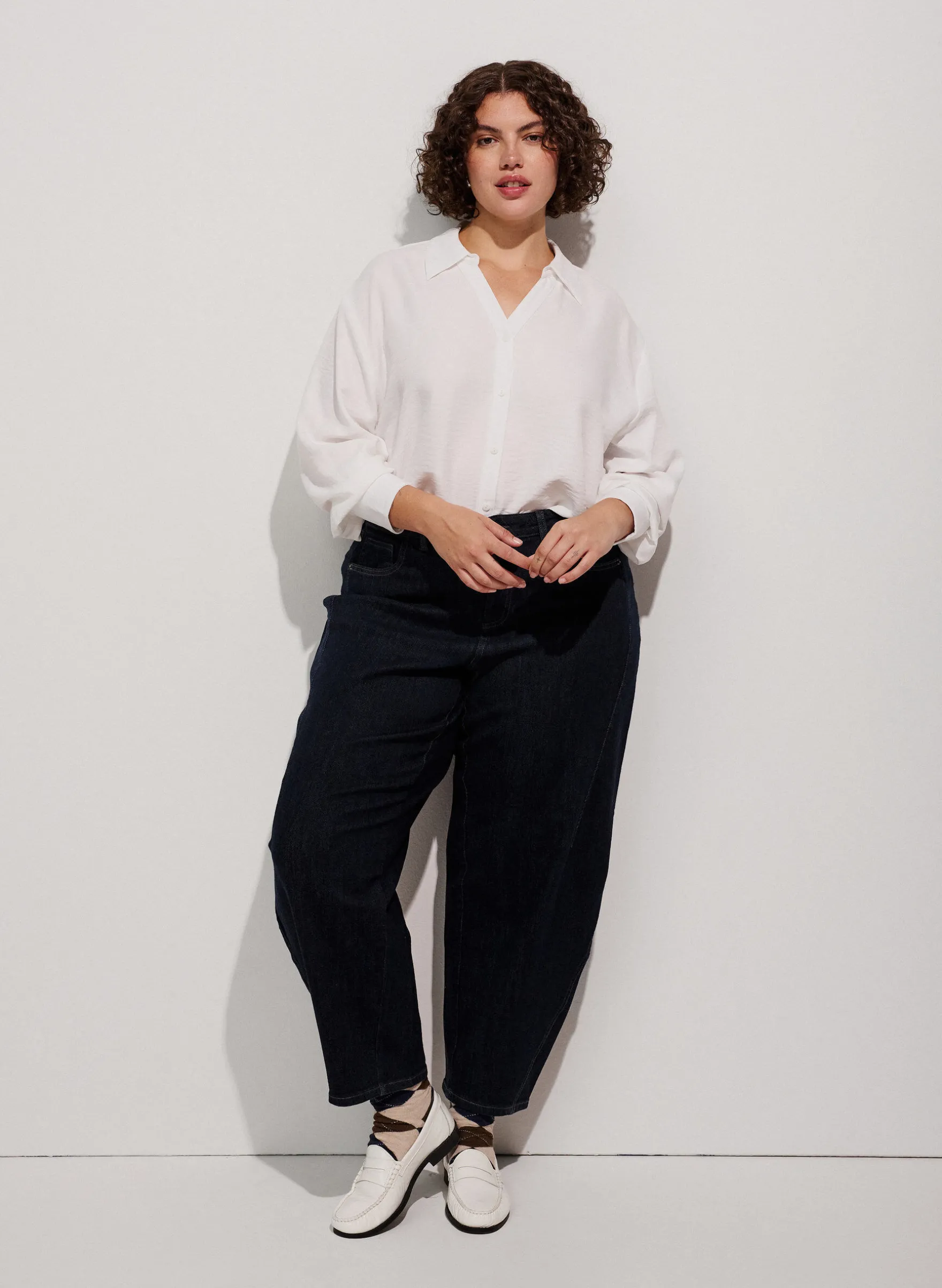 Lockere Bluse mit V-Ausschnitt