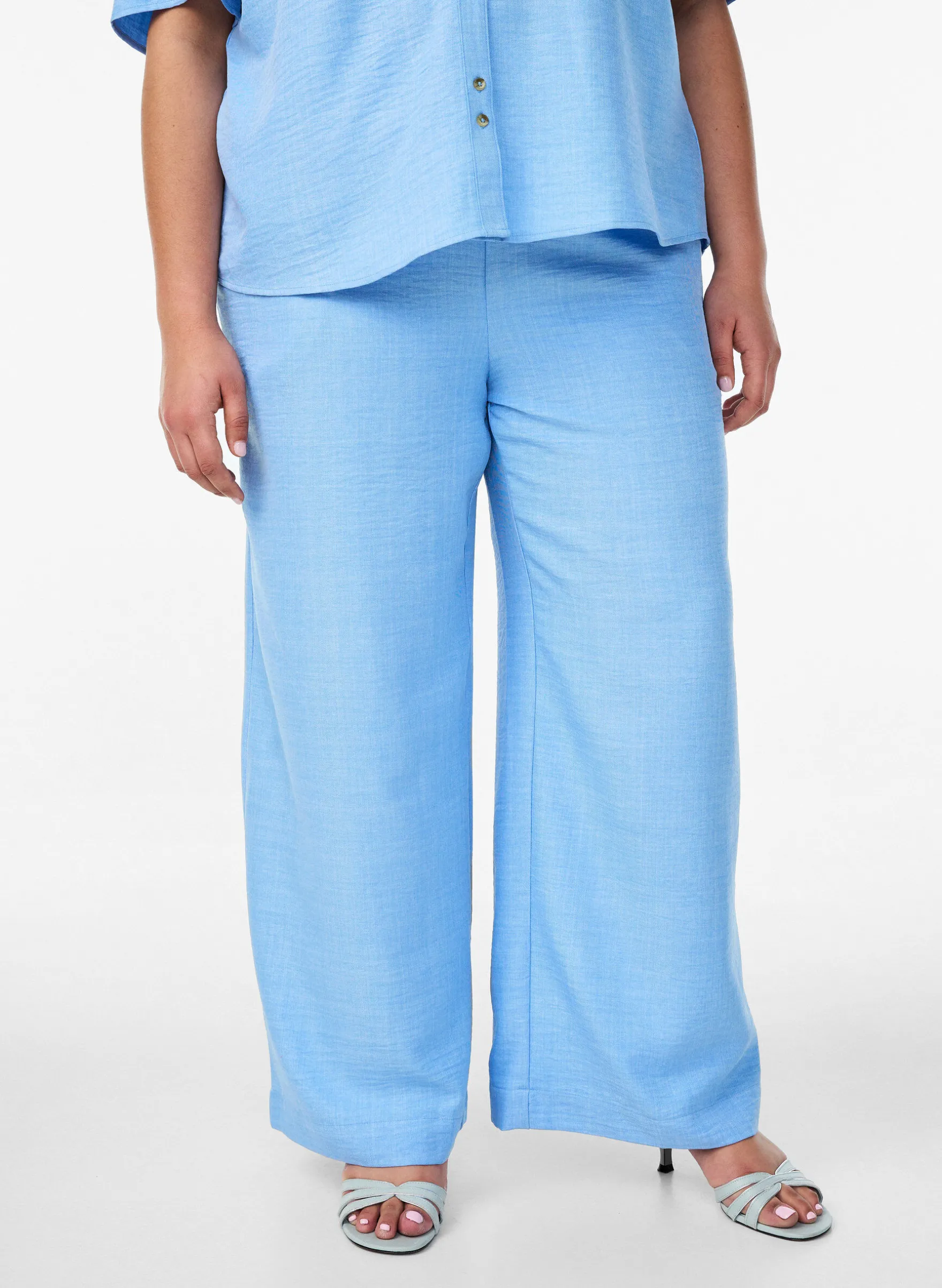 Lockere Hose mit elastischem Bund und Taschen