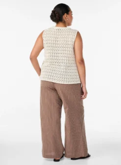 Lockere Hose mit hohem Bund und Taschen
