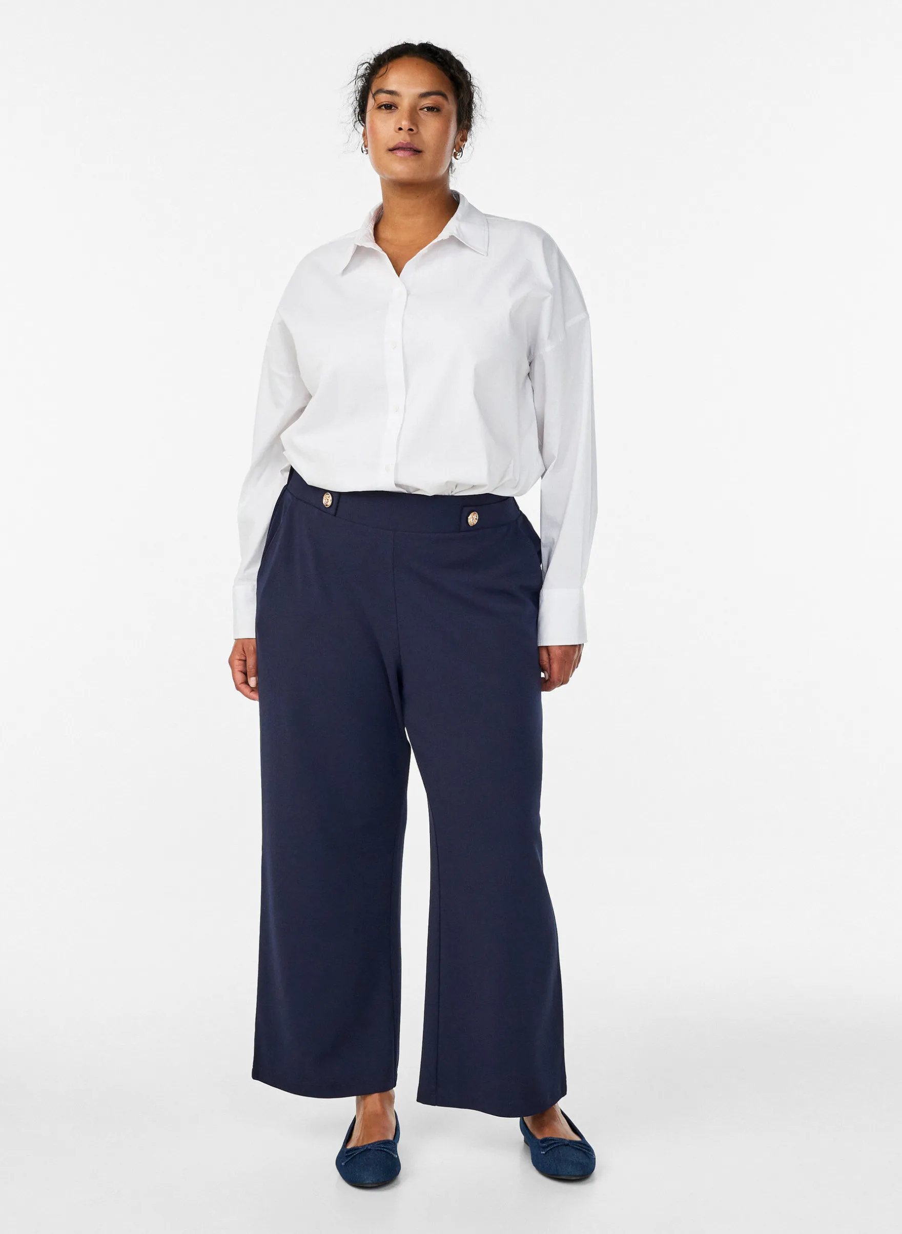 Lockere Hose mit Taschen