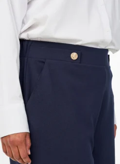 Lockere Hose mit Taschen