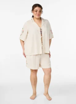 Lockere Pyjamashorts aus Viskose mit hoher Taille