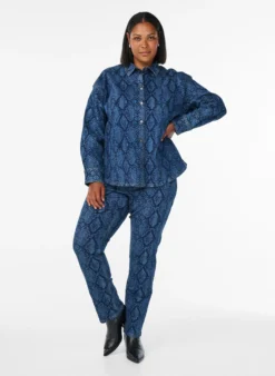 Lockeres Hemd aus Denim mit Schlangenprint