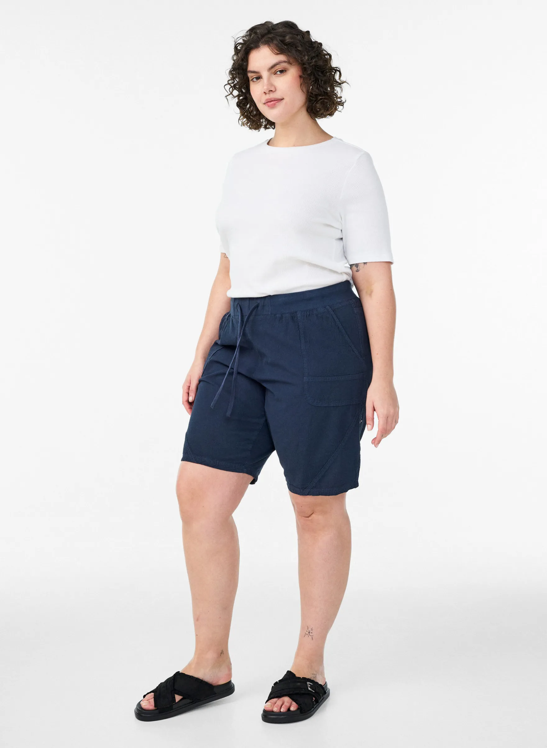 Lockere Shorts aus Baumwolle mit Taschen