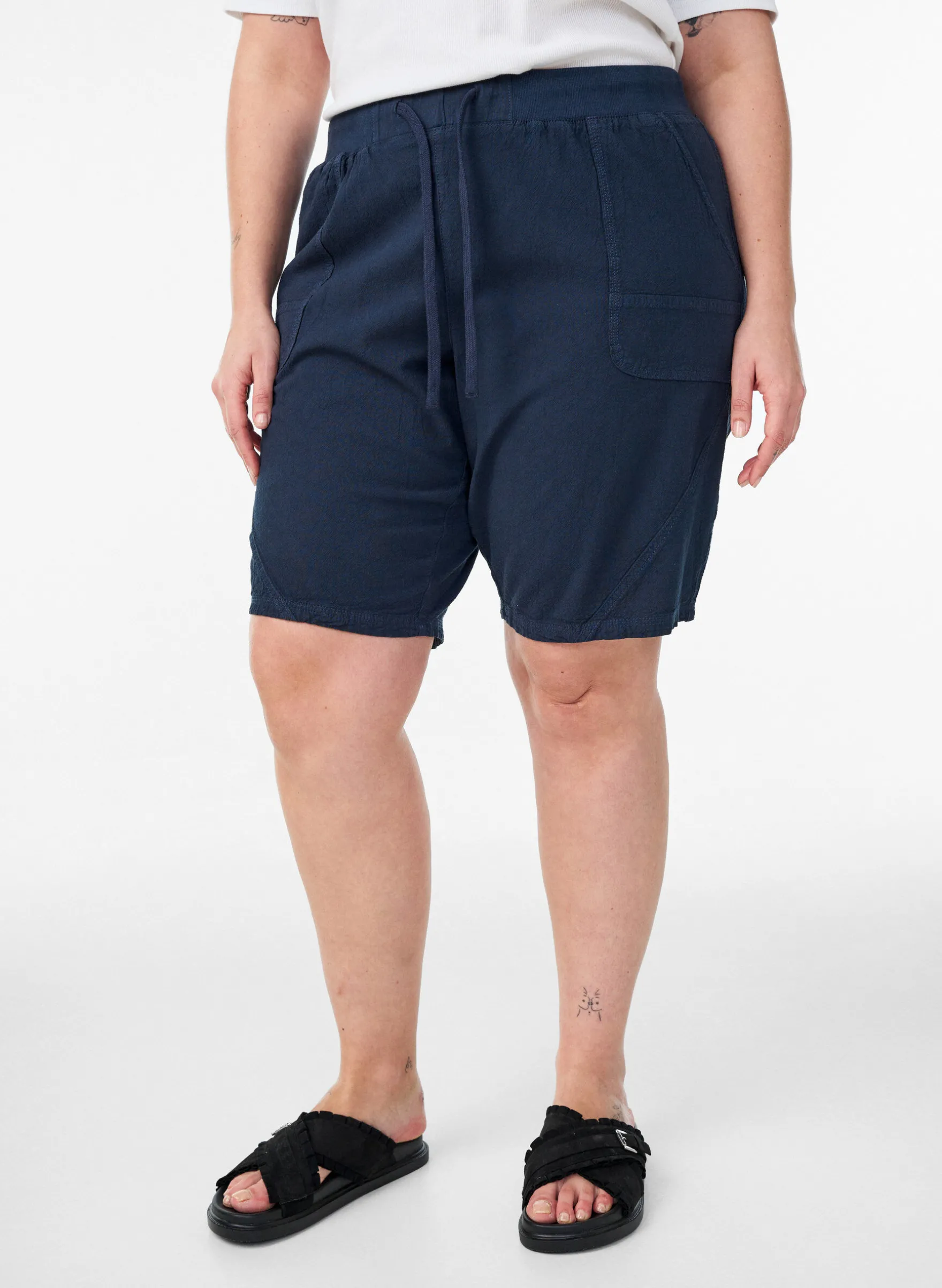 Lockere Shorts aus Baumwolle mit Taschen