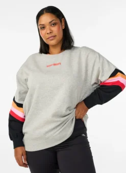 Lockeres Sweatshirt mit Kontrastdetails an den Ärmeln